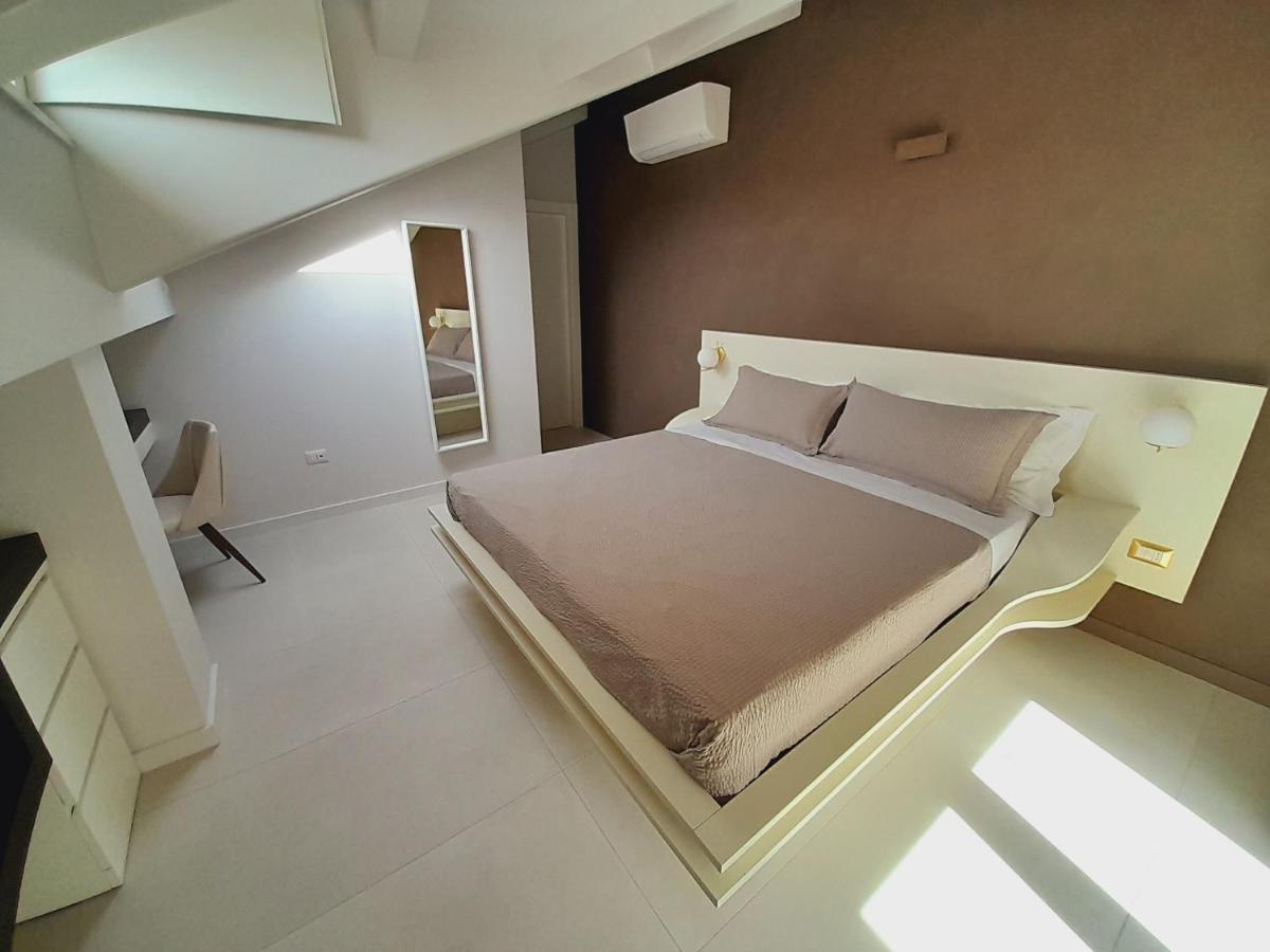 Gt Apartments - New Opening Вибо Валентия Марина Экстерьер фото