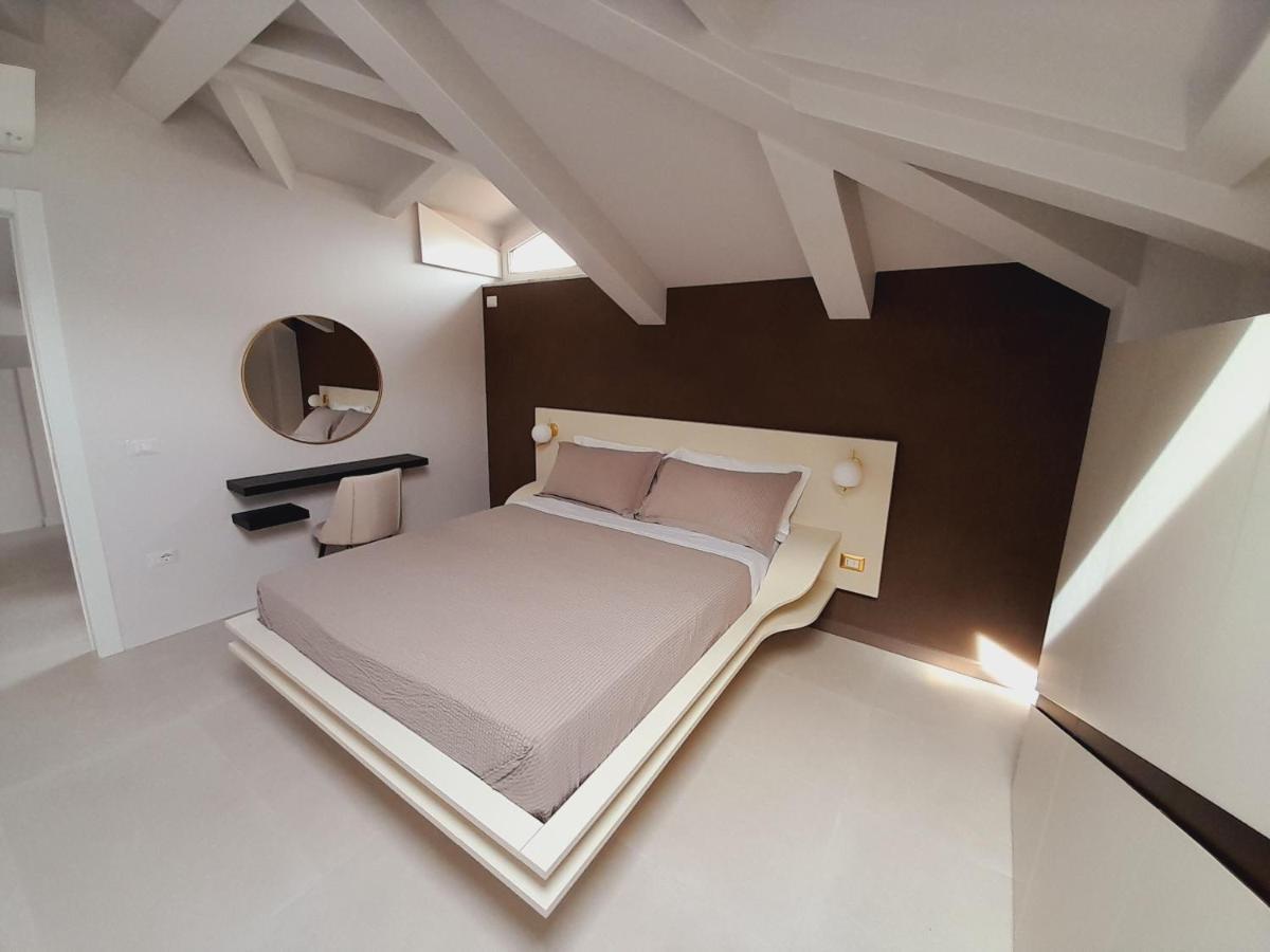 Gt Apartments - New Opening Вибо Валентия Марина Экстерьер фото